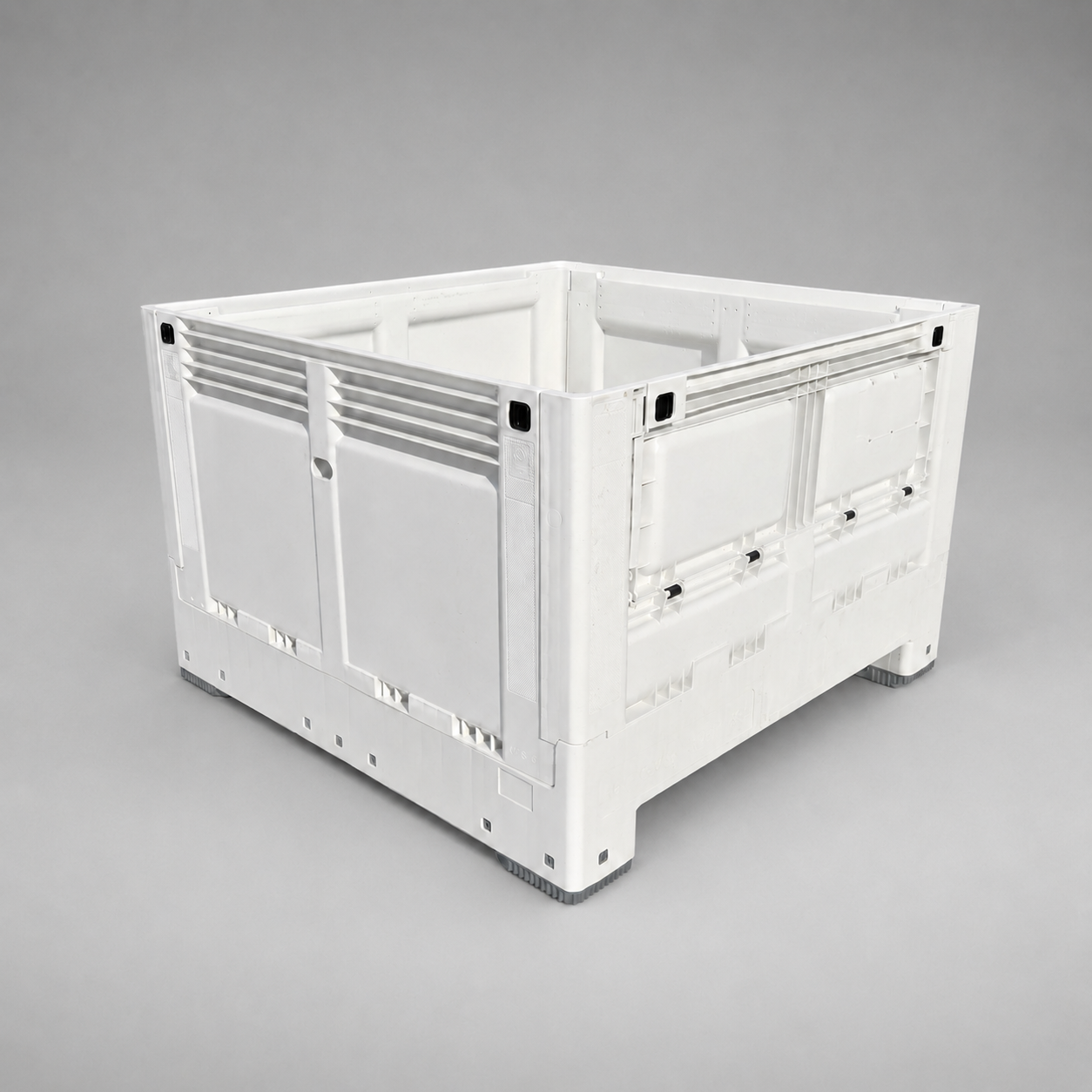 Nally 780 MegaBin Solid Folding